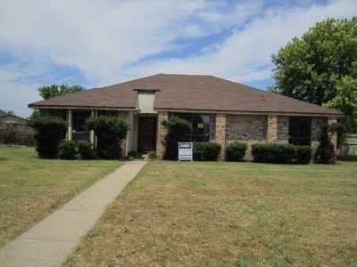 Home For Rent in Lancaster, Texas