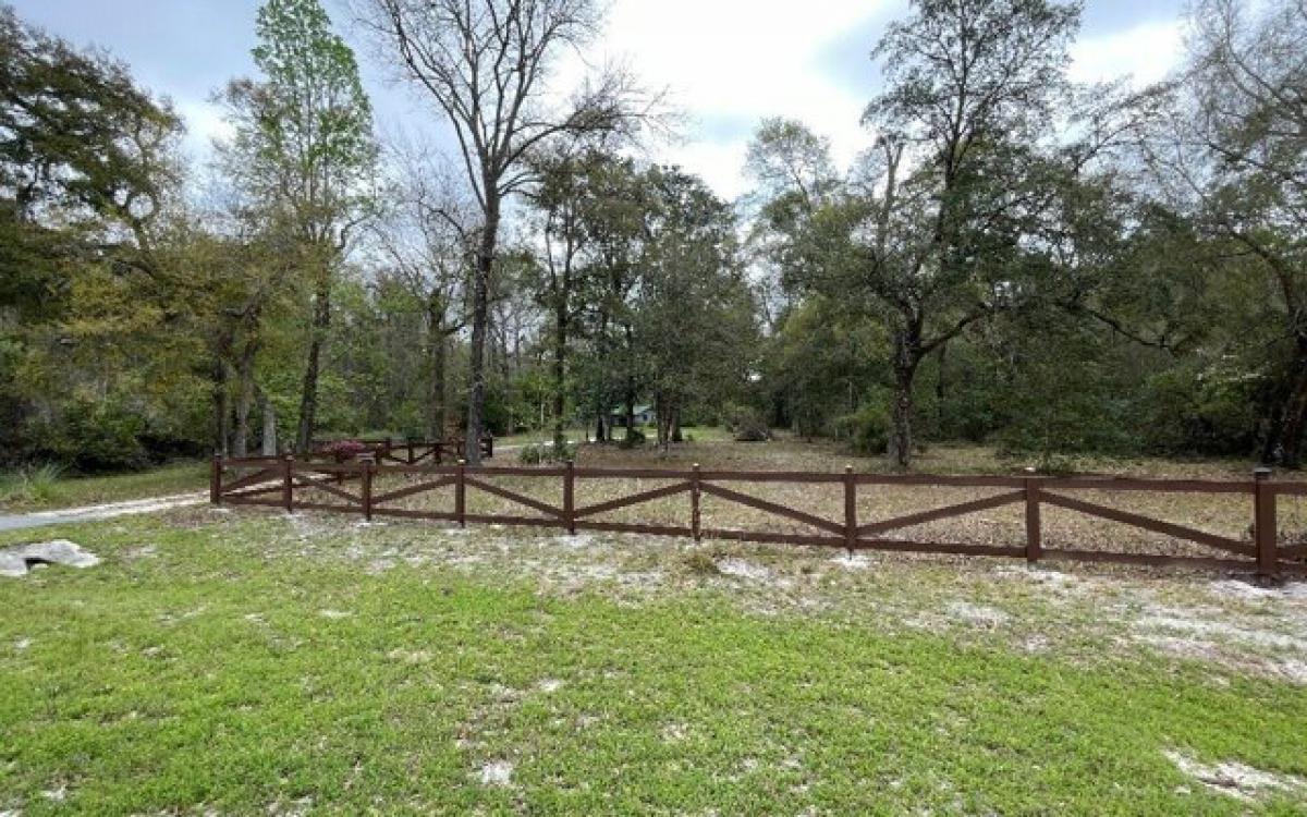 Picture of Home For Sale in Fort White, Florida, United States