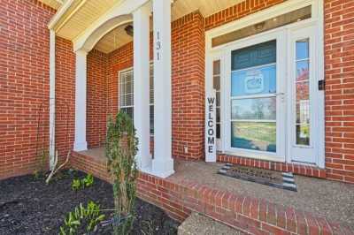 Home For Sale in Castalian Springs, Tennessee