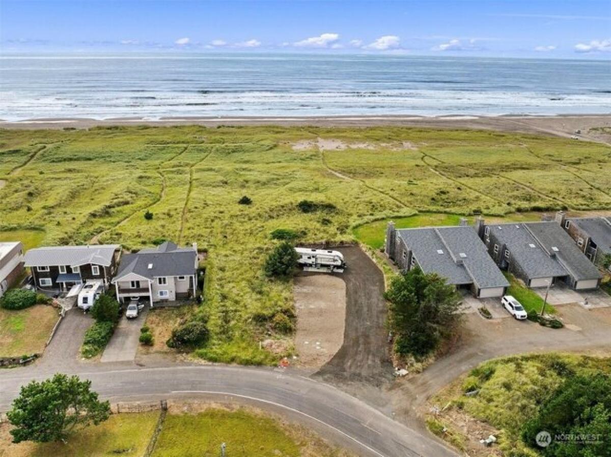 Picture of Residential Land For Sale in Ocean Park, Washington, United States