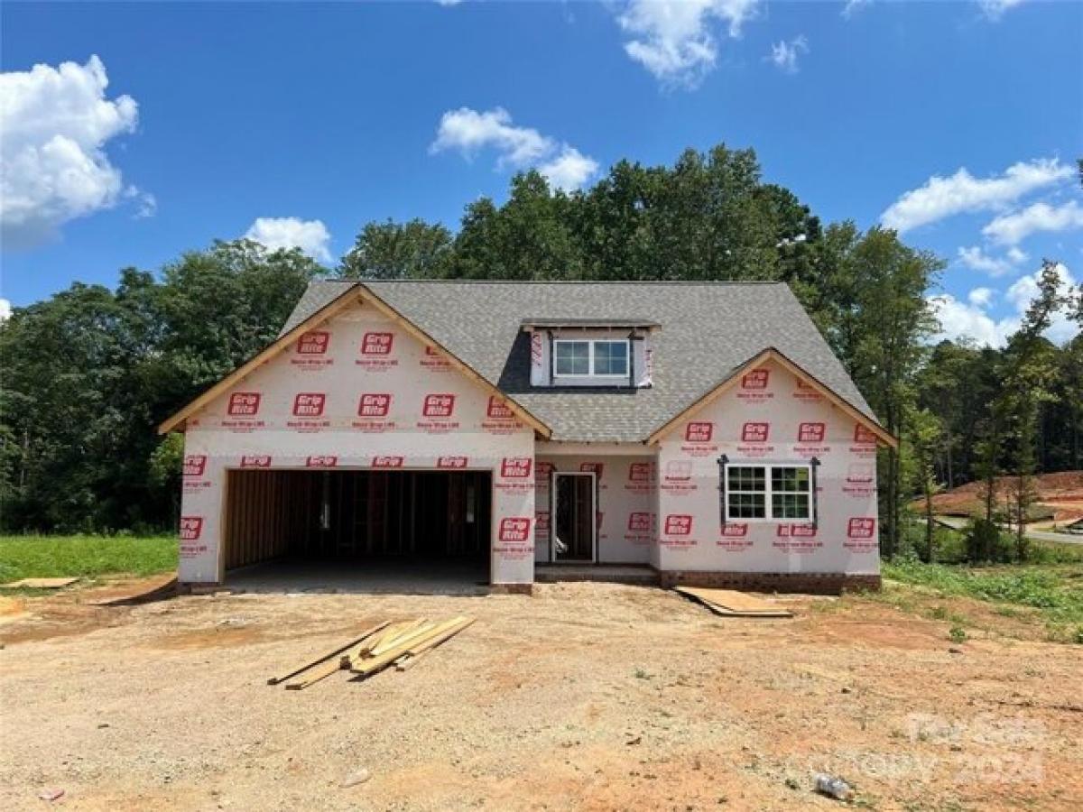 Picture of Home For Sale in Stanfield, North Carolina, United States