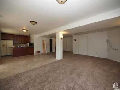 Home For Rent in Centerville, Utah