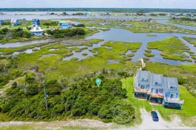 Home For Sale in North Topsail Beach, North Carolina