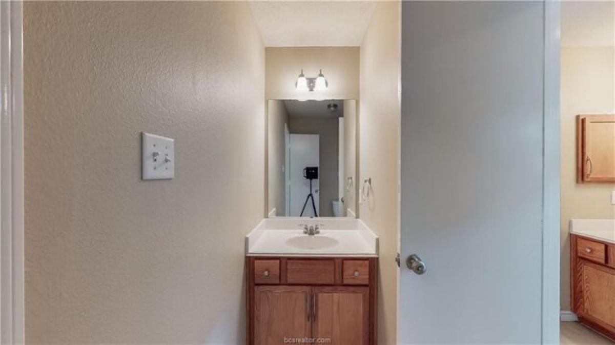 Picture of Home For Rent in College Station, Texas, United States