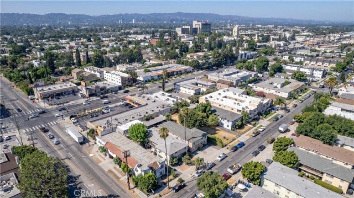 Picture of Home For Sale in Van Nuys, California, United States