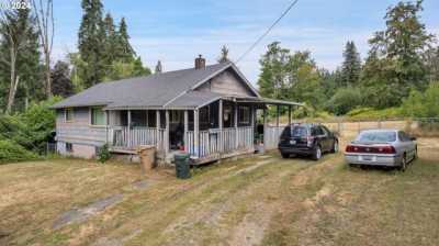 Home For Sale in Milwaukie, Oregon