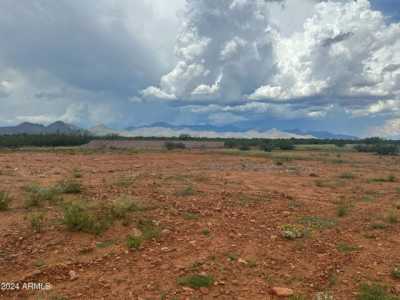 Residential Land For Sale in Huachuca City, Arizona