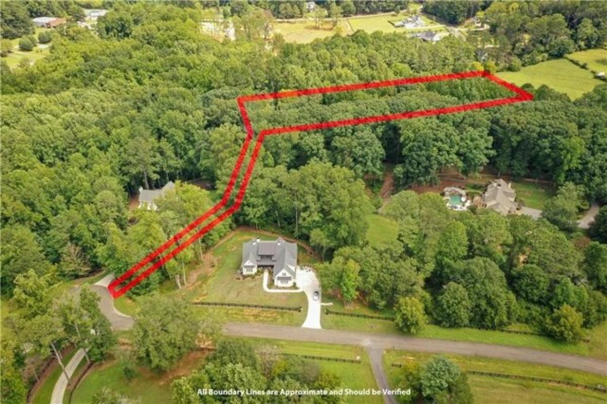 Picture of Residential Land For Sale in Alpharetta, Georgia, United States