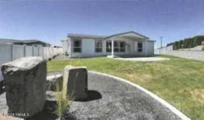 Home For Sale in Yakima, Washington