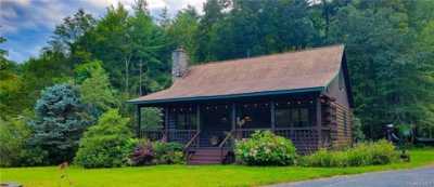 Home For Sale in Phoenicia, New York