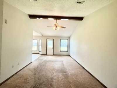 Home For Rent in Crestview, Florida