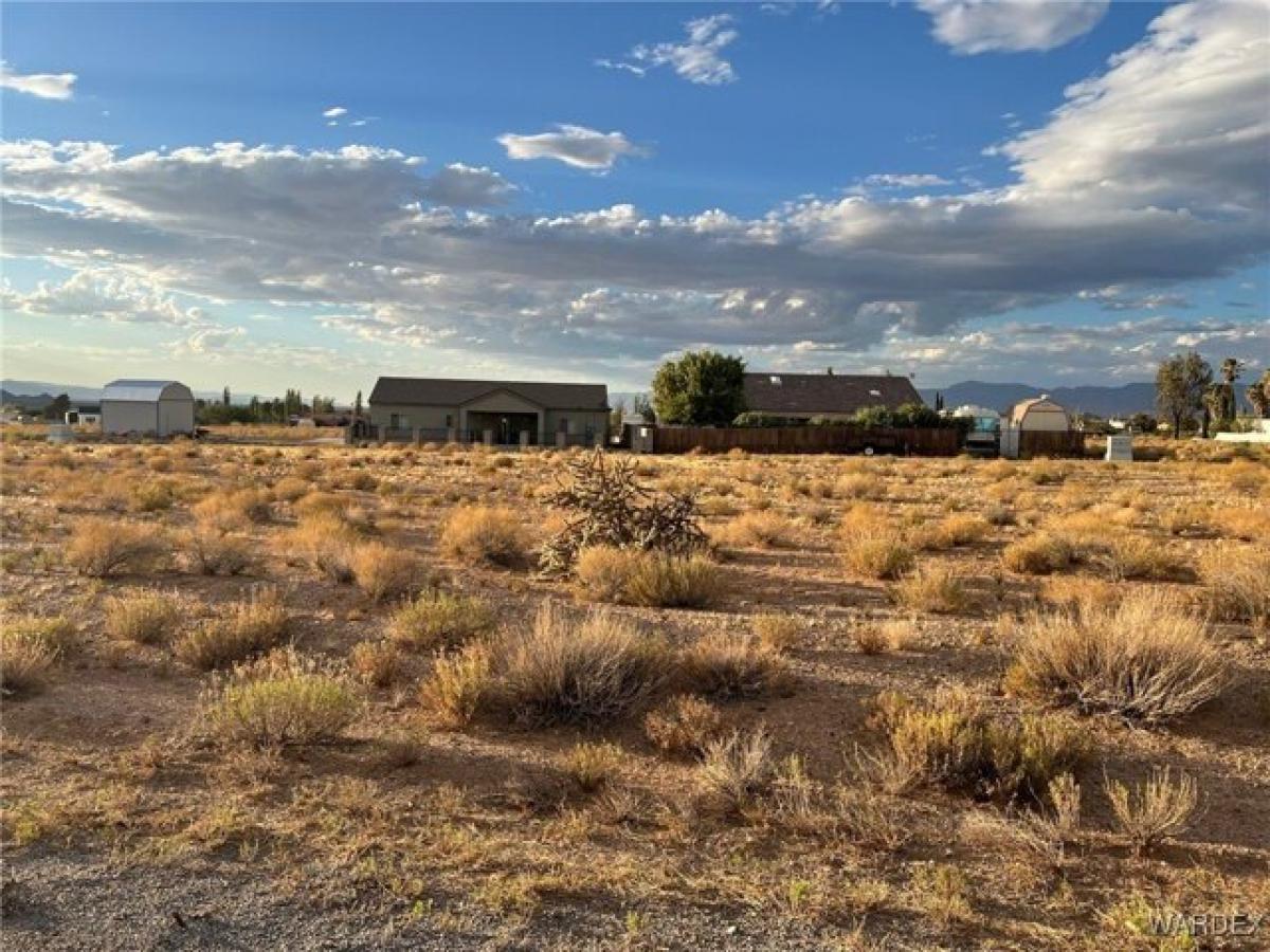 Picture of Residential Land For Sale in Kingman, Arizona, United States