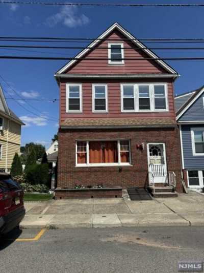 Home For Rent in Garfield, New Jersey