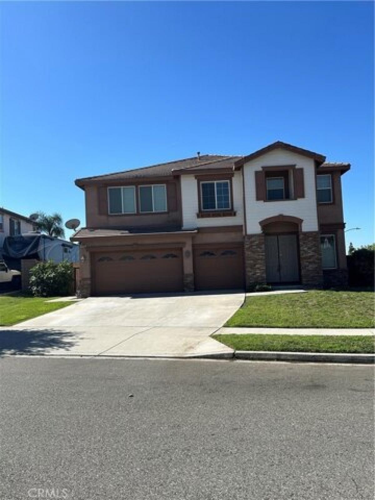 Picture of Home For Rent in Fontana, California, United States