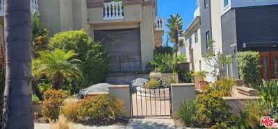 Home For Sale in Redondo Beach, California