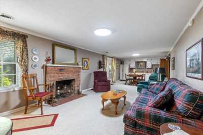 Home For Sale in Dickson, Tennessee