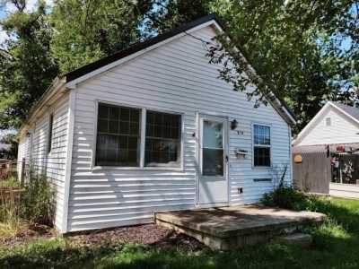 Home For Sale in Adrian, Michigan