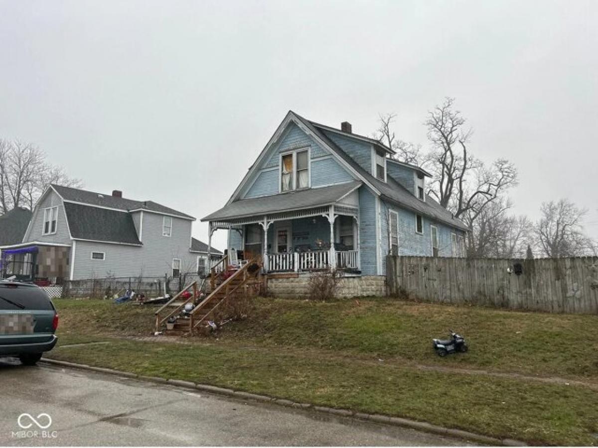 Picture of Home For Sale in Peru, Indiana, United States