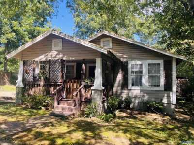 Home For Sale in Gadsden, Alabama