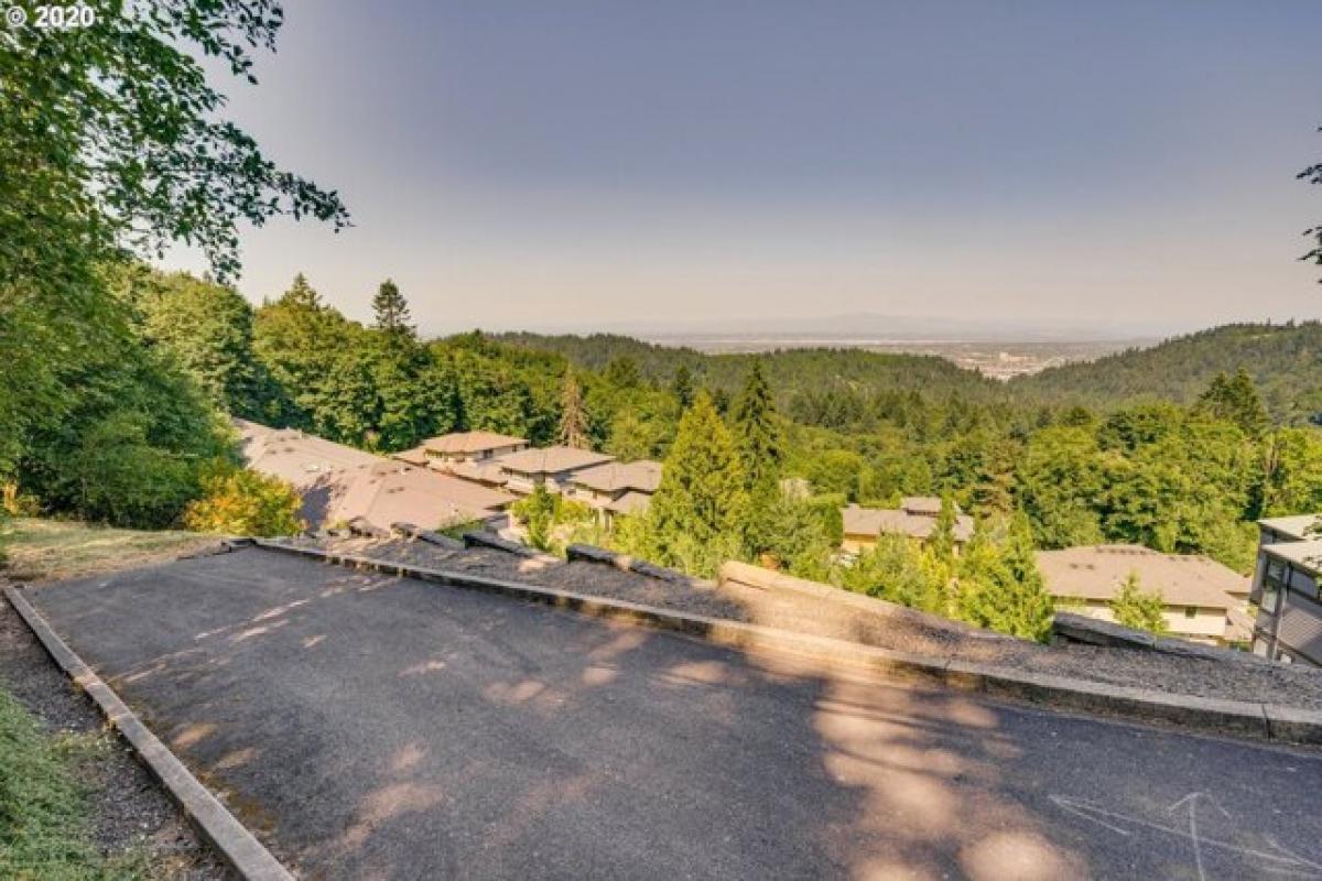 Picture of Residential Land For Sale in Portland, Oregon, United States