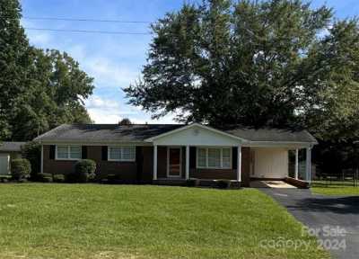 Home For Sale in Pageland, South Carolina