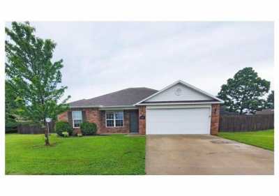 Home For Sale in Springdale, Arkansas