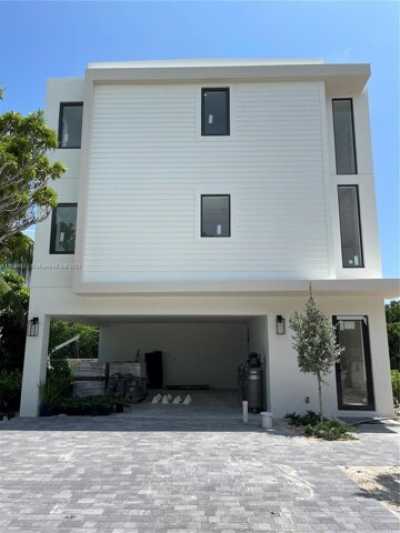 Home For Sale in Tavernier, Florida