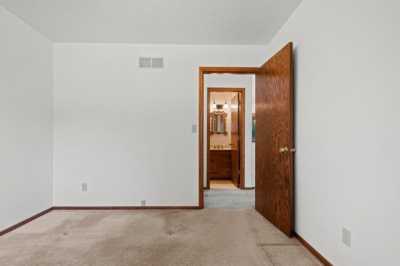 Home For Sale in De Pere, Wisconsin