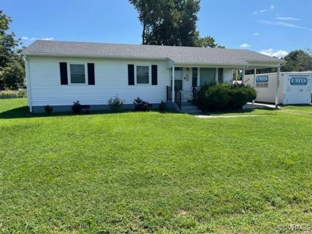 Picture of Home For Sale in Tappahannock, Virginia, United States