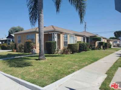 Home For Sale in Lynwood, California