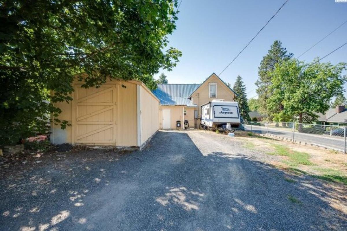 Picture of Home For Sale in Palouse, Washington, United States