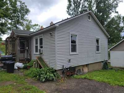 Home For Sale in Vestal, New York