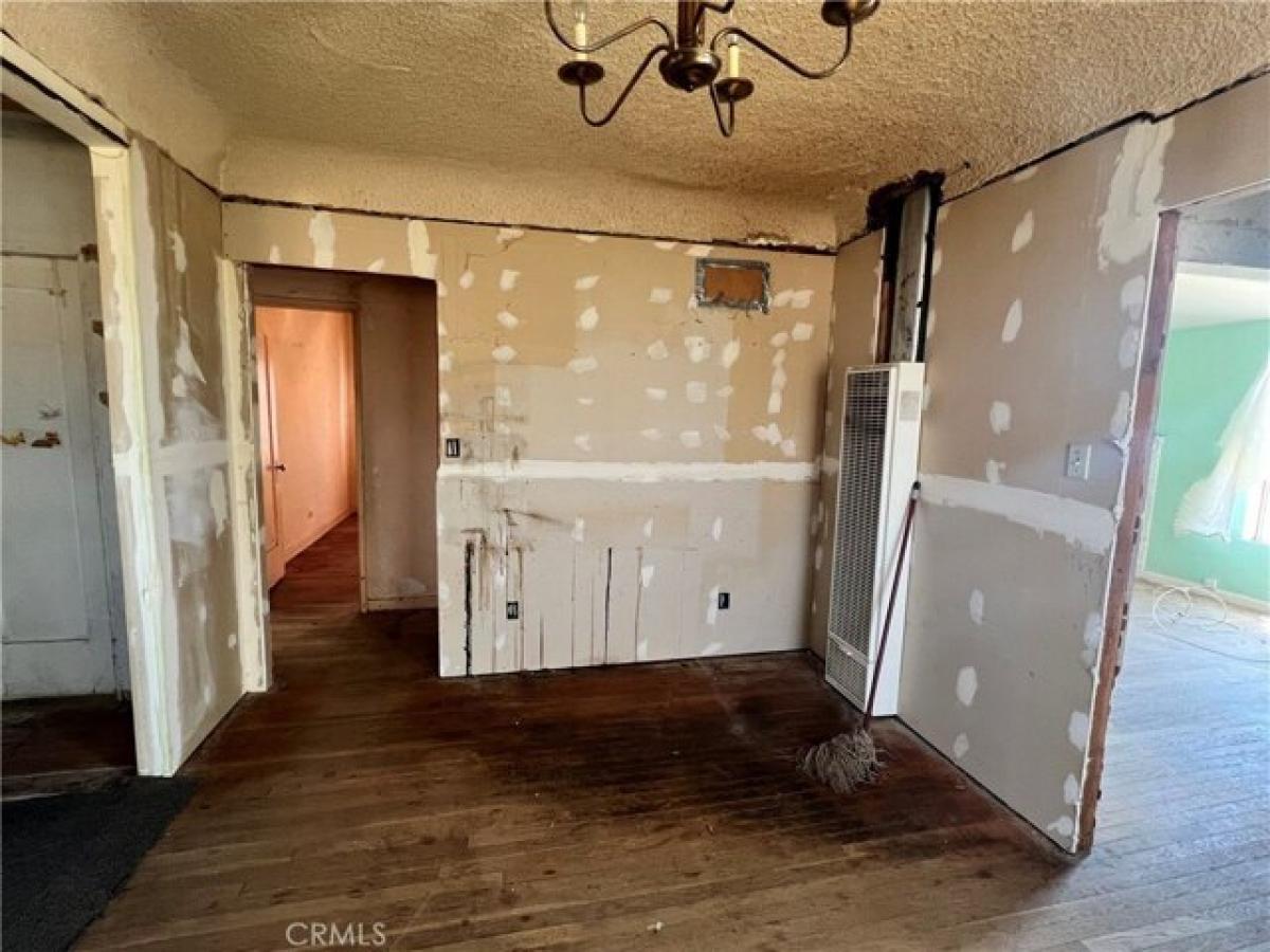 Picture of Home For Sale in Rosamond, California, United States