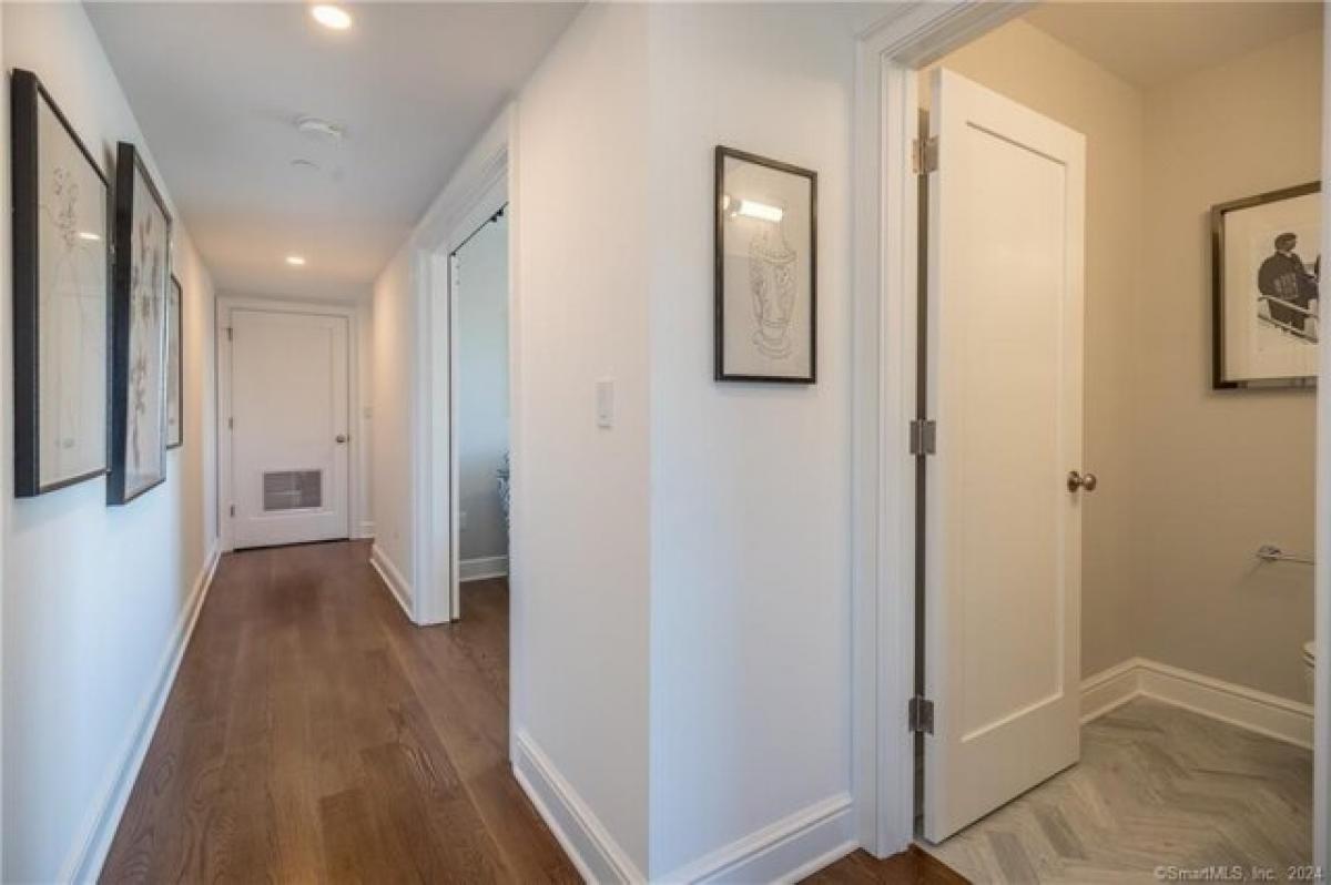 Picture of Apartment For Rent in Westport, Connecticut, United States