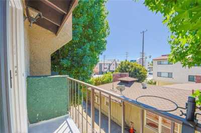 Home For Sale in Van Nuys, California