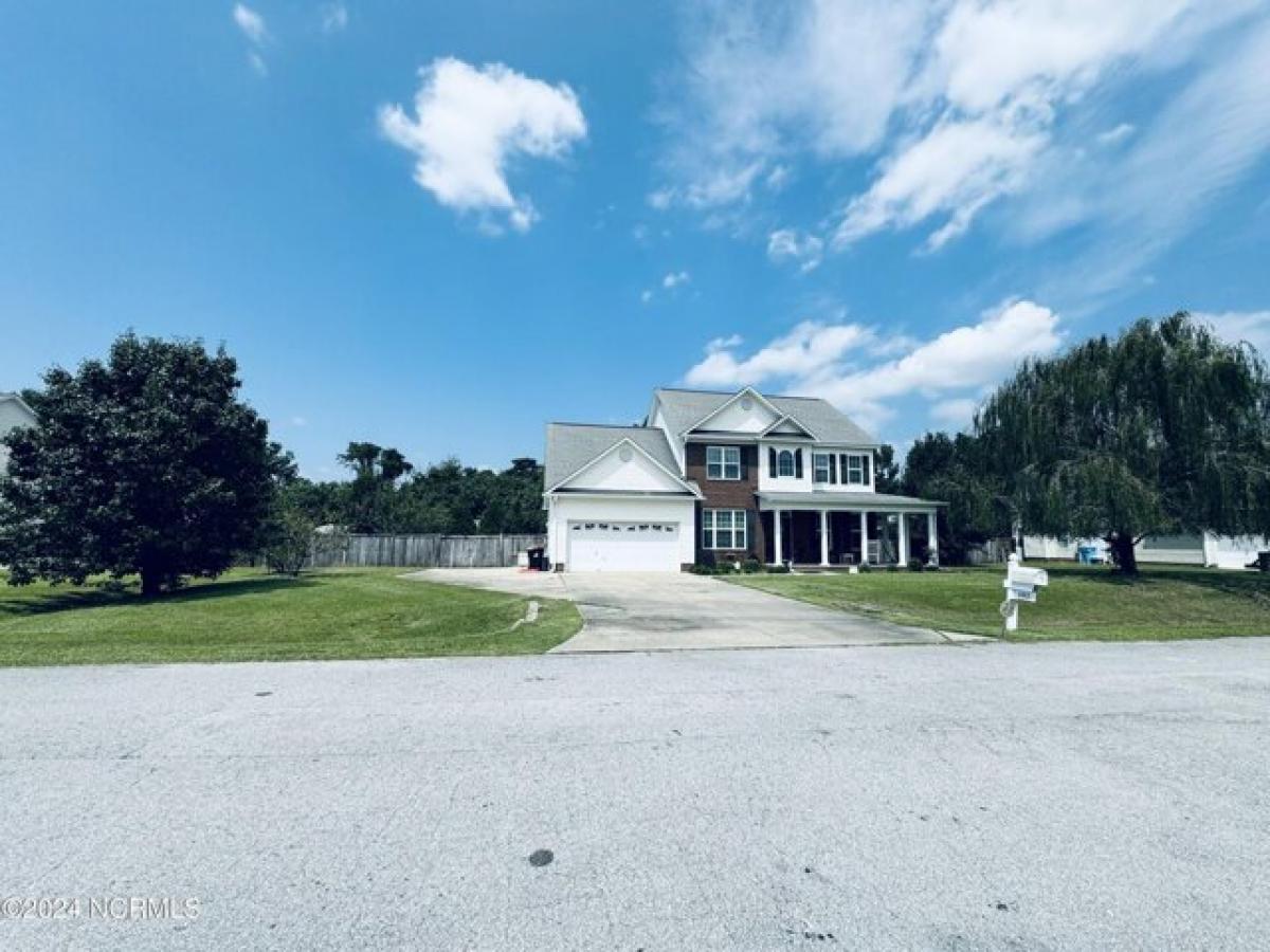 Picture of Home For Sale in Richlands, North Carolina, United States