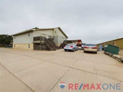 Home For Sale in Garden City, Kansas