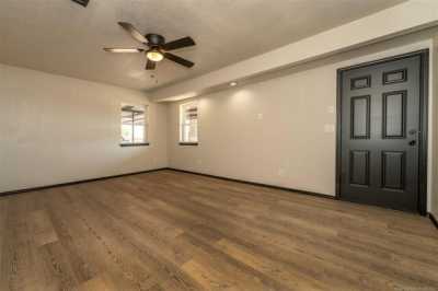 Home For Sale in Lone Grove, Oklahoma