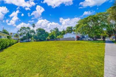 Residential Land For Sale in Miami, Florida