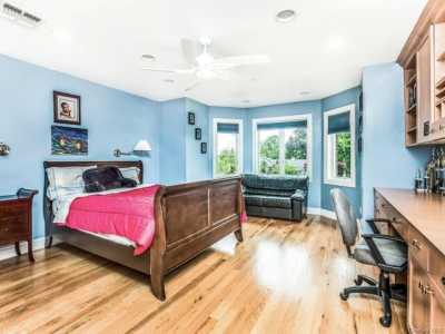 Home For Sale in Scarsdale, New York