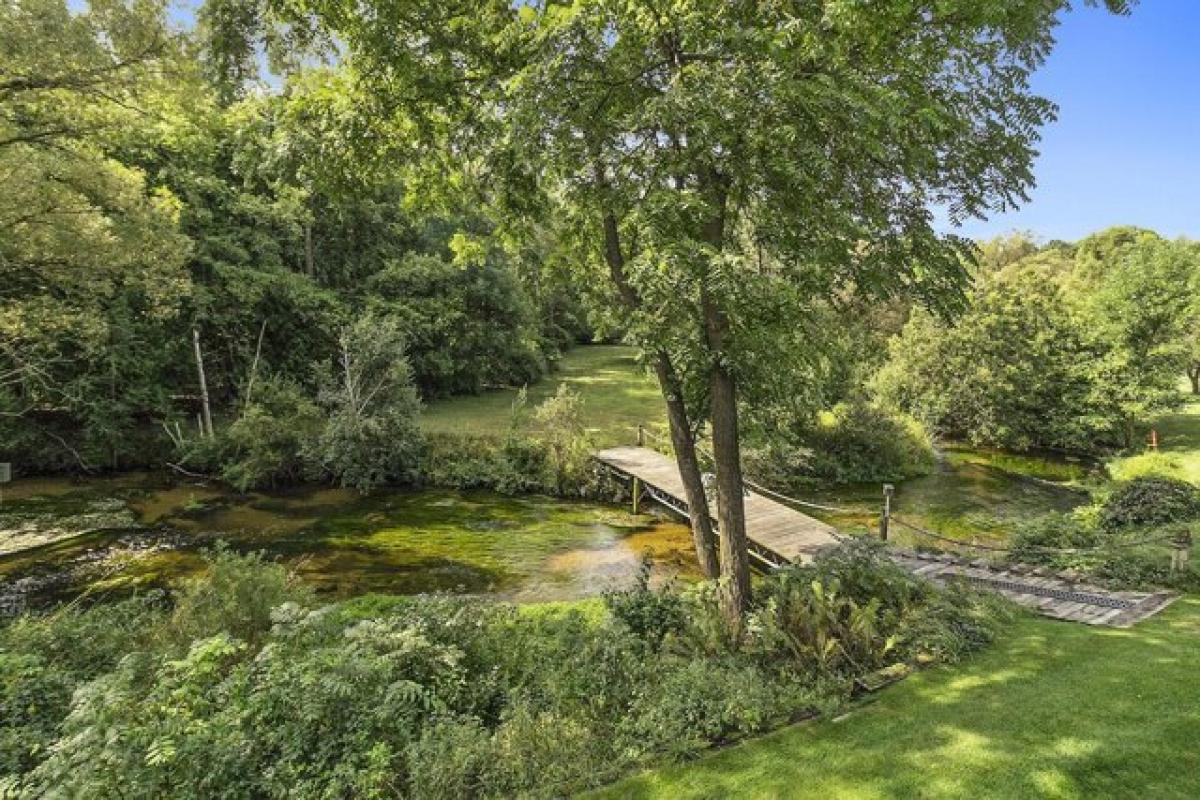 Picture of Home For Sale in Pentwater, Michigan, United States