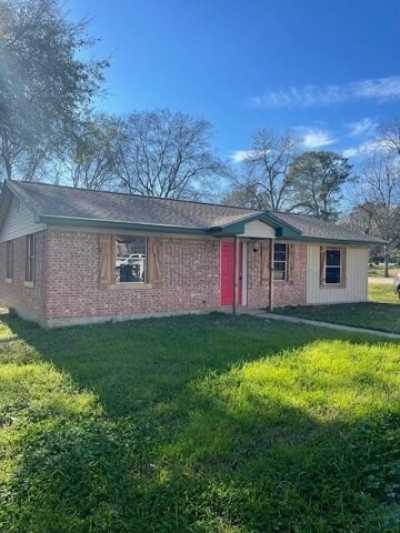 Home For Sale in Wells, Texas