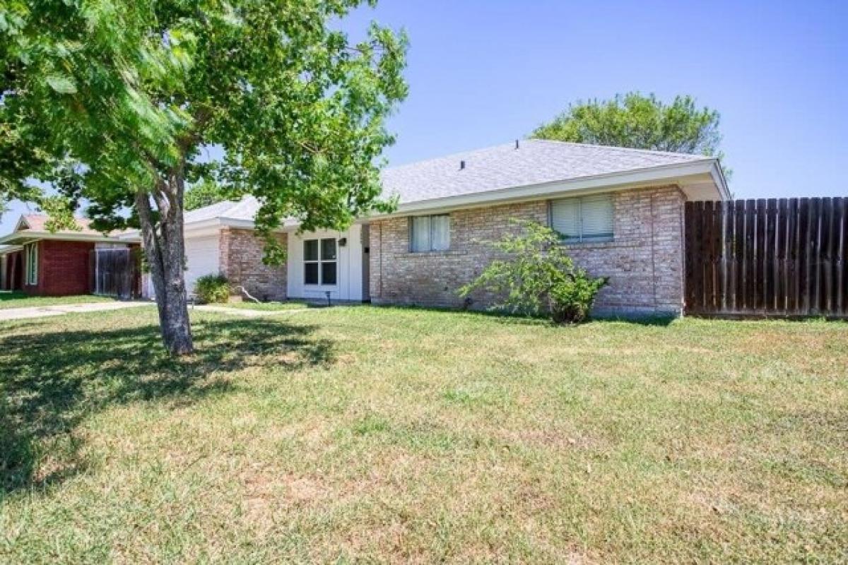 Picture of Home For Sale in Portland, Texas, United States