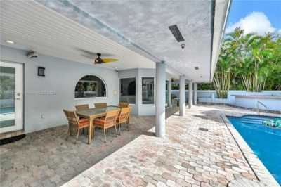 Home For Sale in Miami Lakes, Florida