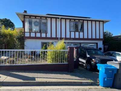 Home For Sale in San Bruno, California