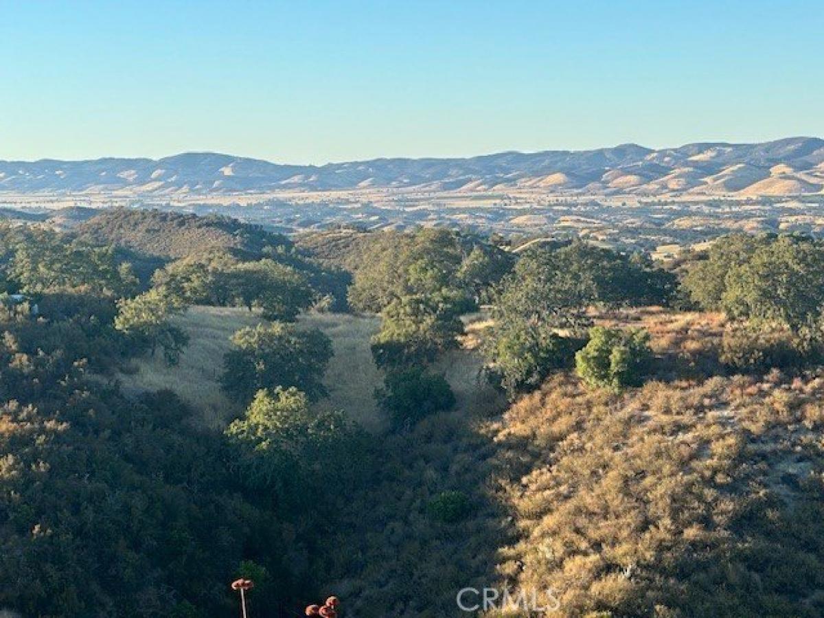 Picture of Residential Land For Sale in Bradley, California, United States