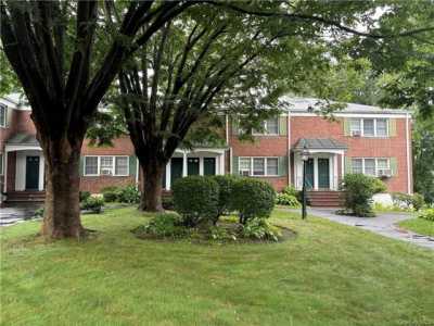 Home For Rent in Pleasantville, New York