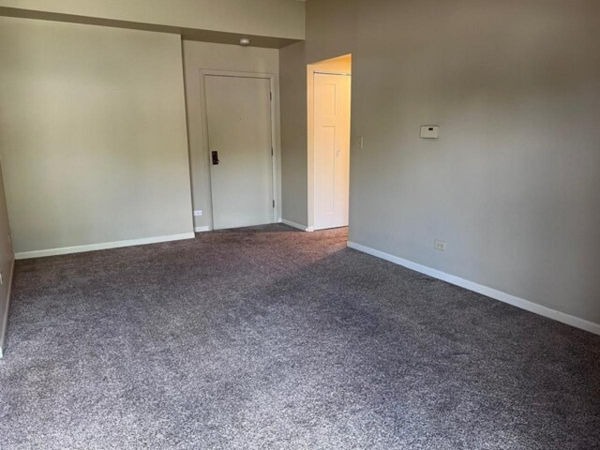 Picture of Home For Rent in Schaumburg, Illinois, United States