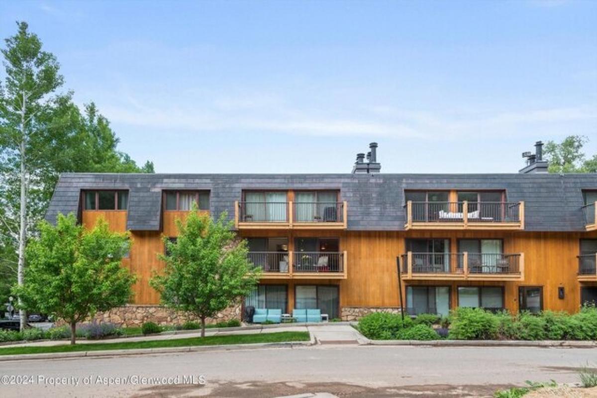 Picture of Home For Sale in Aspen, Colorado, United States