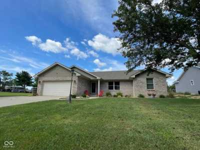 Home For Sale in Seymour, Indiana